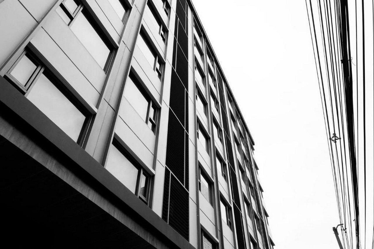 56 Surawong Hotel Bangkok Exterior photo